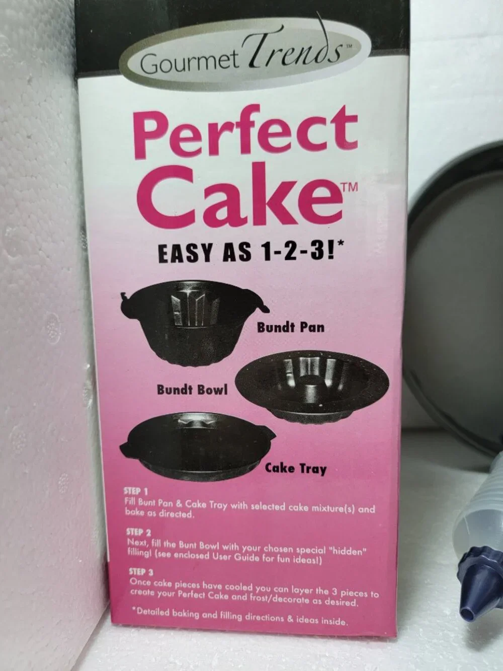 Gourmet Trends 4-Piece Filled Cake Set with Decorating Kit